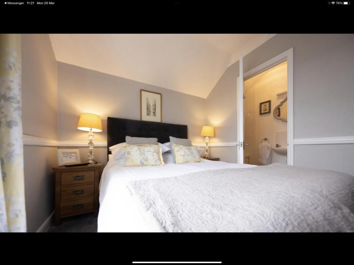Bed and Breakfast Albury House Кромер Экстерьер фото